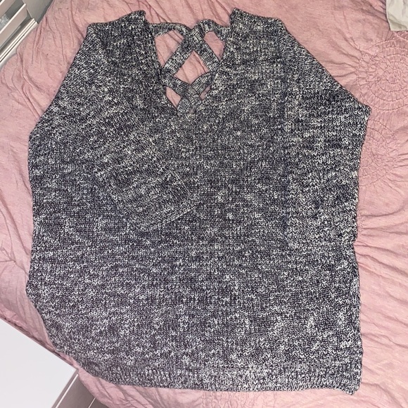 Express quarter sleeve sweater - Picture 5 of 7